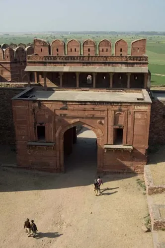 Brána do starého mesta (Fatehpur Sikri).