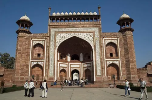 Vstupná brána do Taj Mahalu
