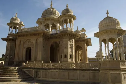 Royal Gaitor - hrobky maharadžov (Jaipur)