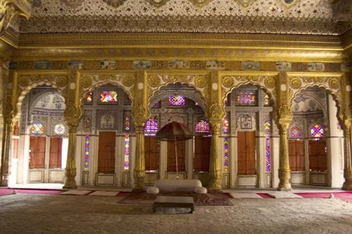Tu oddychovali maharádžovia... (Pevnosť Meherangarh, Jodhpur )