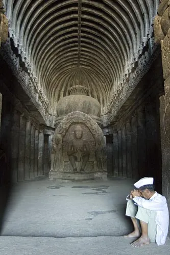 Unavený strážca  (Ellora)