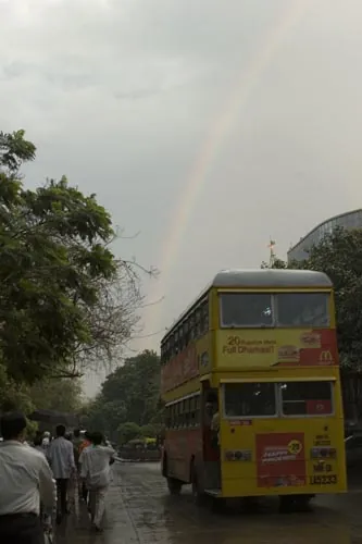 Dúha nad mestom (Bombay)