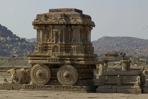 Kamenný voz v chráme Vittala (Hampi)